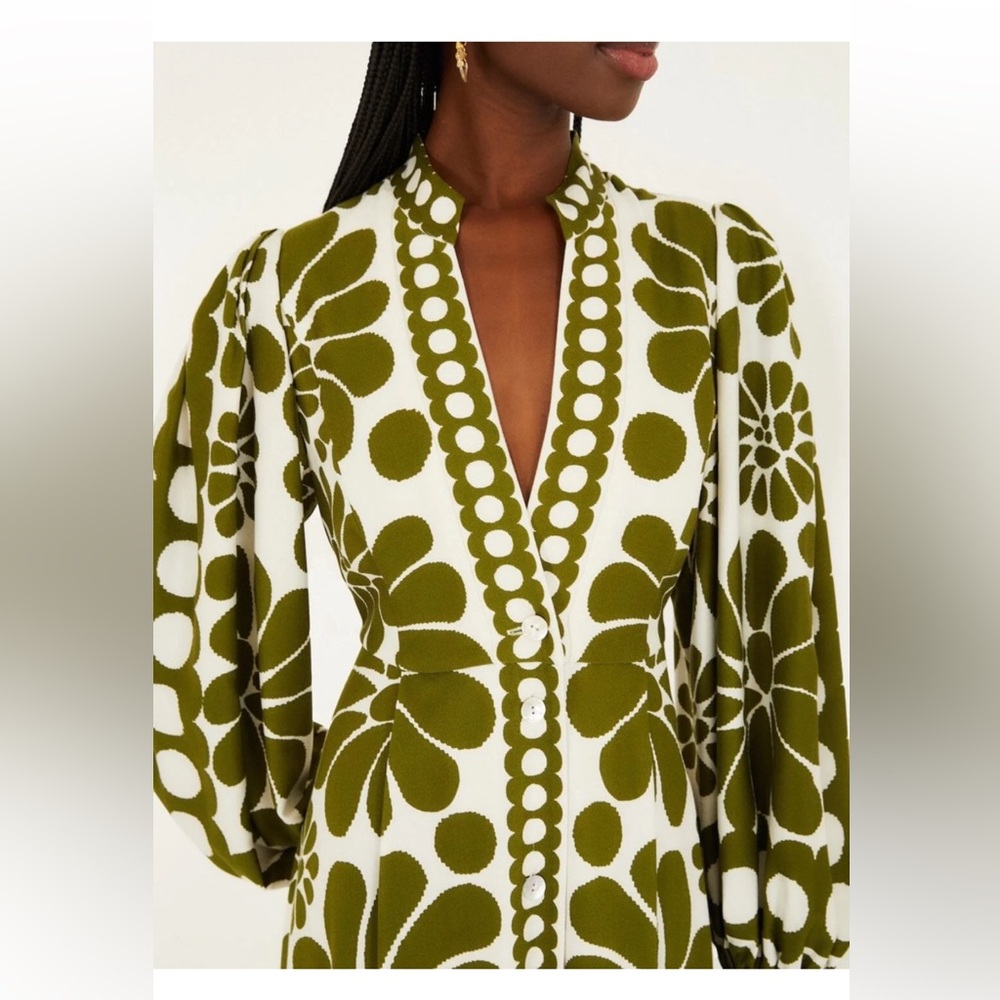 Green Floral V-Neck Maxi Dress - Picture 3 of 7